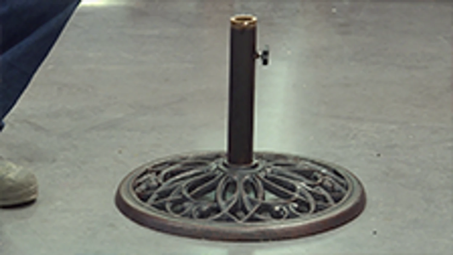 Wholesale โญ Australia Only - Marquee 15kg Cast Iron Umbrella Base Antique Bronze ๐ฅ 2 Wholesale โญ Australia Only - Marquee 15kg Cast Iron Umbrella Base Antique Bronze ๐ฅ - Image 2